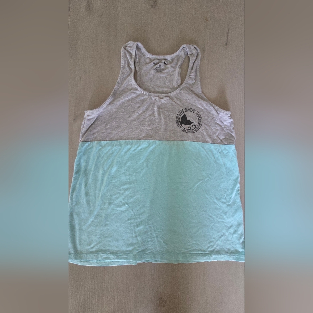 Reel Legends Women's Heather Gray And Light Green Rayon Tank Top Size Medium